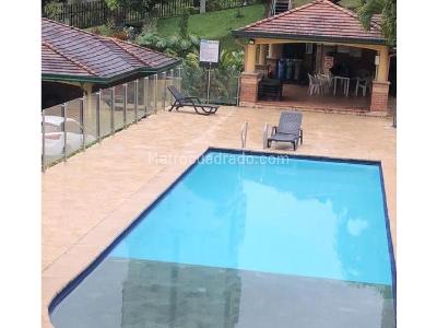 Casa de 4 alcobas en venta en Las Lomitas, Sabaneta, 30 m² · foto 9 de 11
