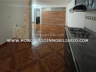Apartamento en venta en Belen, Medellín · foto 2 de 12
