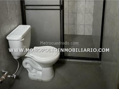 Apartamento en venta en Belen, Medellín · foto 8 de 12