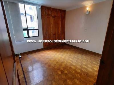 Apartamento de 3 alcobas en venta en Alejandría, Medellín, 256 m² · foto 9 de 16