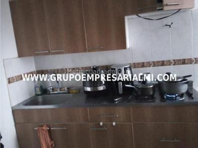 Apartamento en venta en Buenos Aires, Medellín · foto 3 de 19