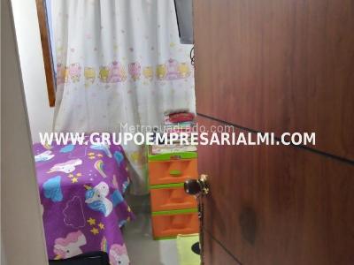 Apartamento en venta en Buenos Aires, Medellín · foto 8 de 19