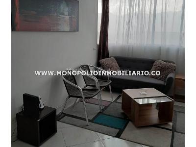 Apartamento de 2 alcobas en arriendo en El Poblado, Medellín, 68 m² · foto 2 de 8