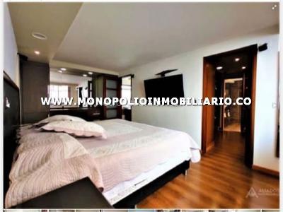 Apartamento de 4 alcobas en venta en Laureles, Medellín, 220 m² · foto 8 de 20