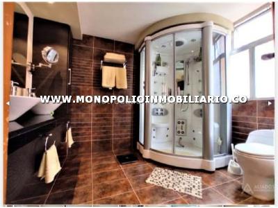 Apartamento de 4 alcobas en venta en Laureles, Medellín, 220 m² · foto 13 de 20