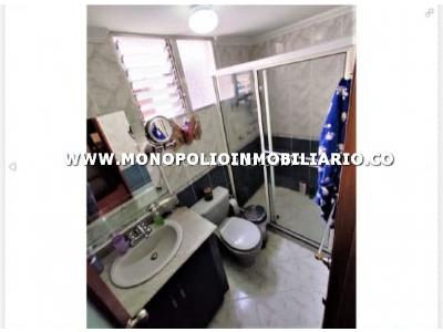 Apartamento de 4 alcobas en venta en Laureles, Medellín, 220 m² · foto 14 de 20