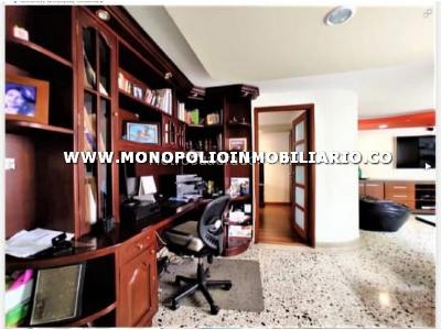 Apartamento de 4 alcobas en venta en Laureles, Medellín, 220 m² · foto 17 de 20