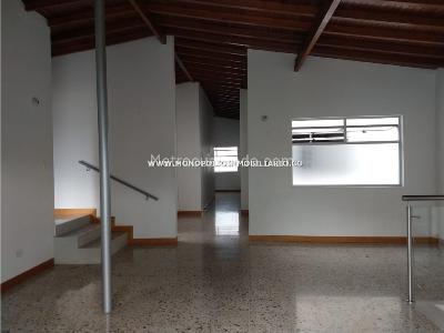 Apartamento en venta en Laureles, Medellín · foto 5 de 17