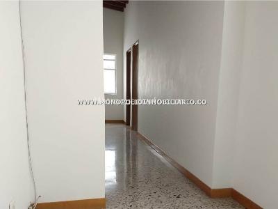Apartamento en venta en Laureles, Medellín · foto 10 de 17