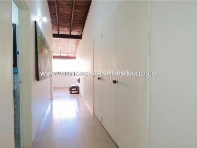 Casa de 4 alcobas en venta en Villa Hermosa, Medellín, 181 m² · foto 5 de 20