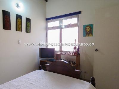 Casa de 4 alcobas en venta en Villa Hermosa, Medellín, 181 m² · foto 13 de 20