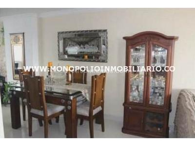 Apartamento de 3 alcobas en venta en San Joaquin, Medellín, 200 m² · foto 3 de 9
