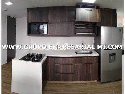 Apartamento de 3 alcobas en venta en Cabañitas, Bello, 81 m² · foto 2 de 6
