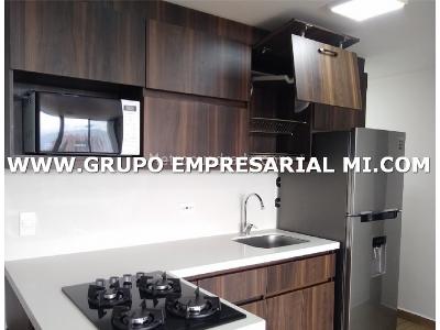 Apartamento de 3 alcobas en venta en Cabañitas, Bello, 81 m² · foto 3 de 6