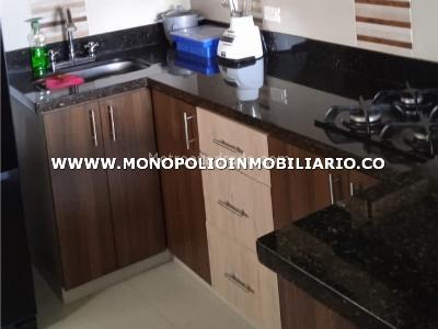 Apartamento de 3 alcobas en venta en Cabañas, Bello, 124 m² · foto 2 de 16