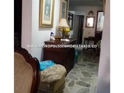 Apartamento de 2 alcobas en venta en Laureles, Medellín, 90 m² · foto 4 de 10