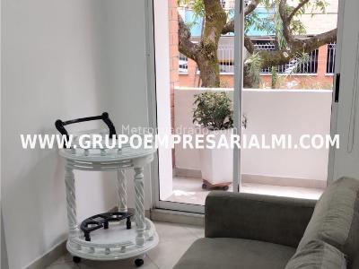 Apartamento en Arriendo, Boston, Medellín