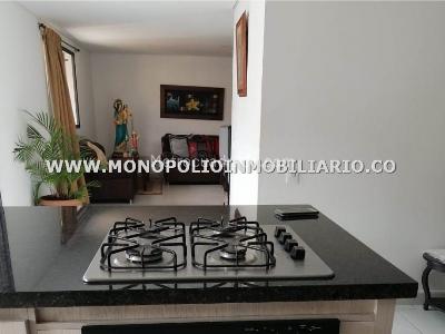 Casa de 4 alcobas en venta en San Cristobal, Medellín, 160 m² · foto 2 de 9