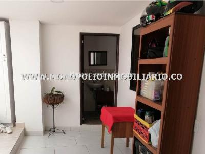 Casa de 4 alcobas en venta en San Cristobal, Medellín, 160 m² · foto 8 de 9