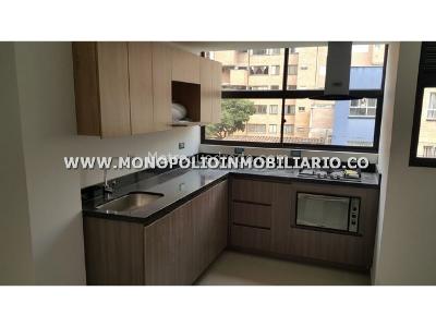 Apartamento de 3 alcobas en venta en Laureles, Medellín, 105 m² · foto 3 de 9