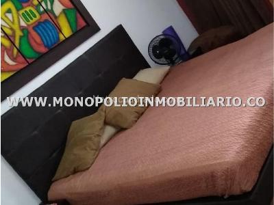 Apartamento en venta en Boston, Medellín · foto 4 de 13