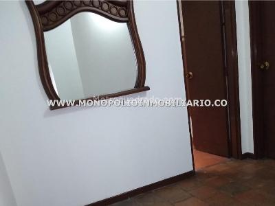 Apartamento en venta en Boston, Medellín · foto 7 de 13