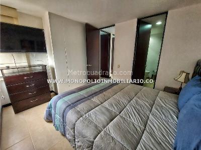 Apartamento de 3 alcobas en arriendo en El Poblado, Medellín, 90 m² · foto 6 de 11