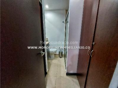 Apartamento de 3 alcobas en arriendo en El Poblado, Medellín, 90 m² · foto 9 de 11