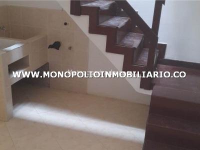 Casa en venta en Calatrava, Itagüí · foto 10 de 11