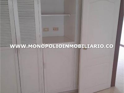 Casa en venta en Calatrava, Itagüí · foto 9 de 11