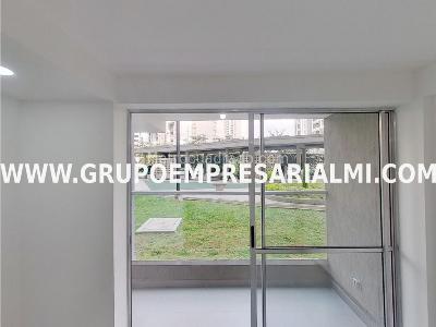 Apartamento en venta en Belen, Medellín · foto 3 de 14