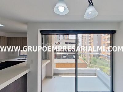 Apartamento en venta en San German, Medellín · foto 2 de 19