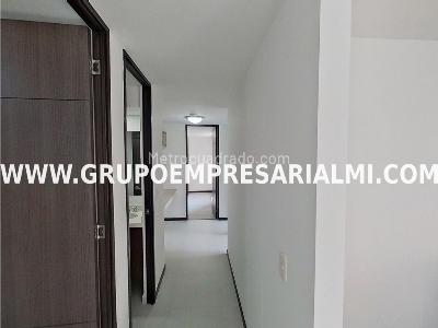 Apartamento en venta en San German, Medellín · foto 5 de 19