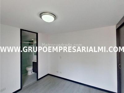 Apartamento en venta en San German, Medellín · foto 7 de 19