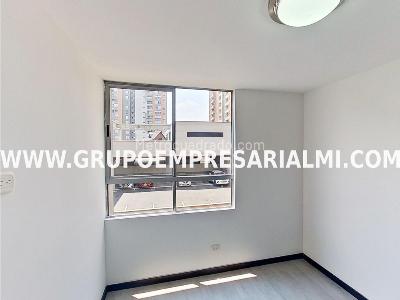 Apartamento en venta en San German, Medellín · foto 10 de 19