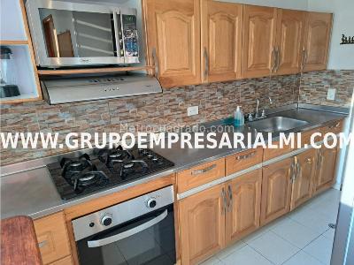 Apartamento de 3 alcobas en arriendo en La Mota, Medellín, 98 m² · foto 14 de 20