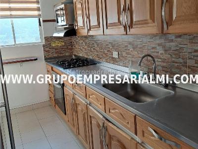 Apartamento de 3 alcobas en arriendo en La Mota, Medellín, 98 m² · foto 15 de 20
