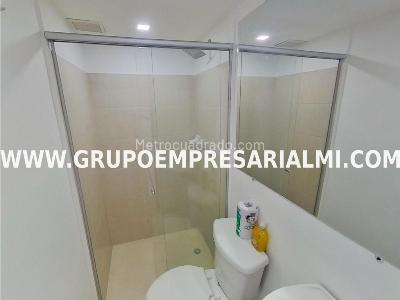 Apartamento de 3 alcobas en venta en Cabañas, Bello, 66 m² · foto 11 de 17