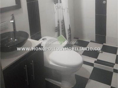 Casa de 2 alcobas en venta en Santa Elena, Medellín, 600 m² · foto 6 de 6