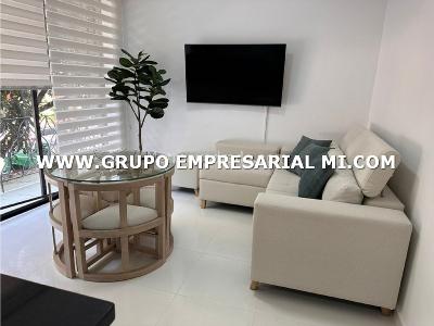 Apartamento de 3 alcobas en arriendo en Laureles, Medellín, 80 m² · foto 4 de 14