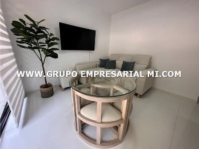 Apartamento de 3 alcobas en arriendo en Laureles, Medellín, 80 m² · foto 5 de 14
