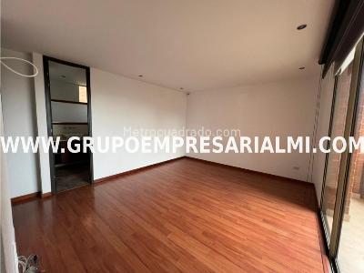 Apartamento de 2 alcobas en venta en El Poblado, Medellín, 116 m² · foto 12 de 20