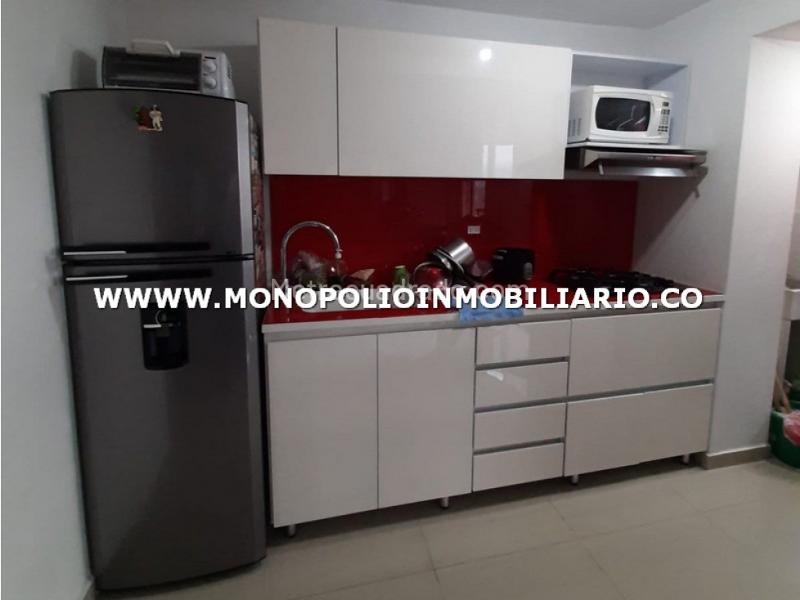 Apartamento Ideal de 3 Alcobas en Los Colores con Estudio - 2