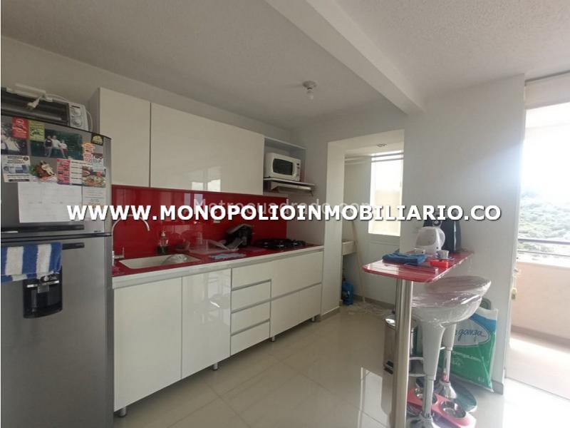 Apartamento Ideal de 3 Alcobas en Los Colores con Estudio - 3