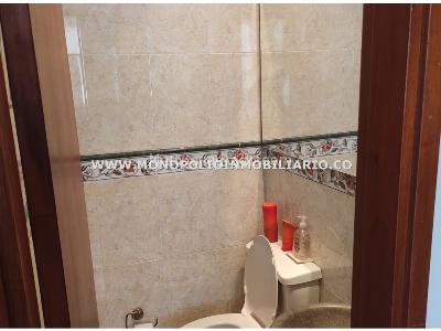 Casa de 3 alcobas en venta en El Poblado, Medellín, 62 m² · foto 14 de 20