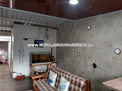 Casa de 4 alcobas en venta en Niquia, Bello, 130 m² · foto 4 de 9