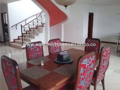 Apartamento de 4 alcobas en venta en El Poblado, Medellín, 400 m² · foto 7 de 11