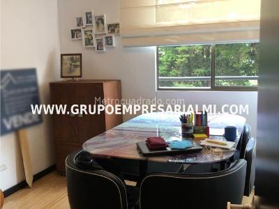Apartamento de 3 alcobas en arriendo en El Poblado, Medellín, 90 m² · foto 6 de 12
