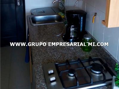 Apartaestudio en arriendo en Belen, Medellín, 40 m² · foto 2 de 10