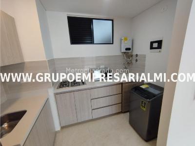 Apartaestudio en arriendo en Simon Bolivar, Medellín, 48 m² · foto 9 de 11